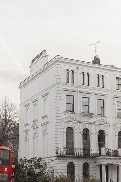 expert home locksmith in Putney London